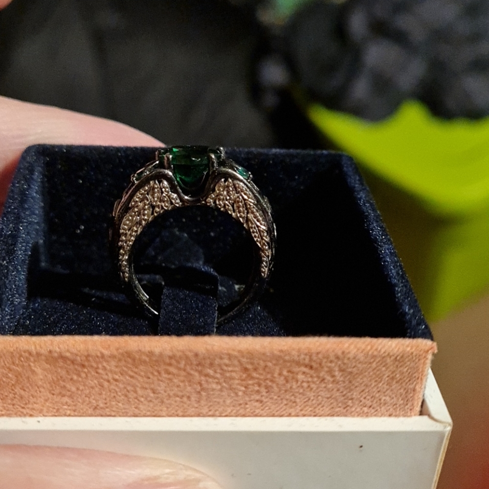 Vaccaro ring 💍😍 - Picture 6 of 7